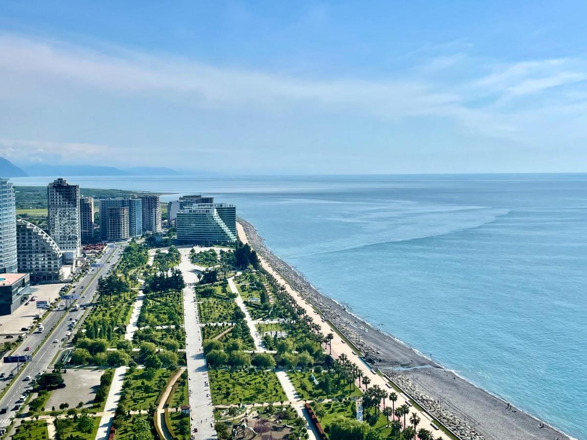 Sea View Apartments Orbi Beach Tower 바투미 외부 사진