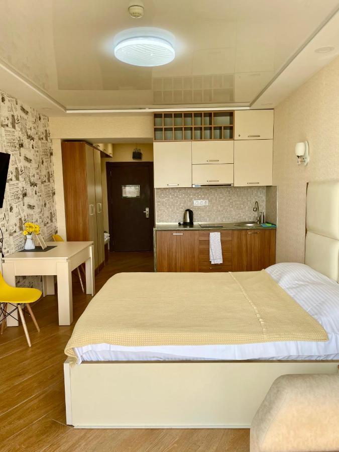 Sea View Apartments Orbi Beach Tower 바투미 외부 사진