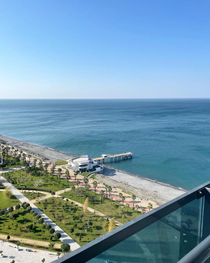 Sea View Apartments Orbi Beach Tower 바투미 외부 사진