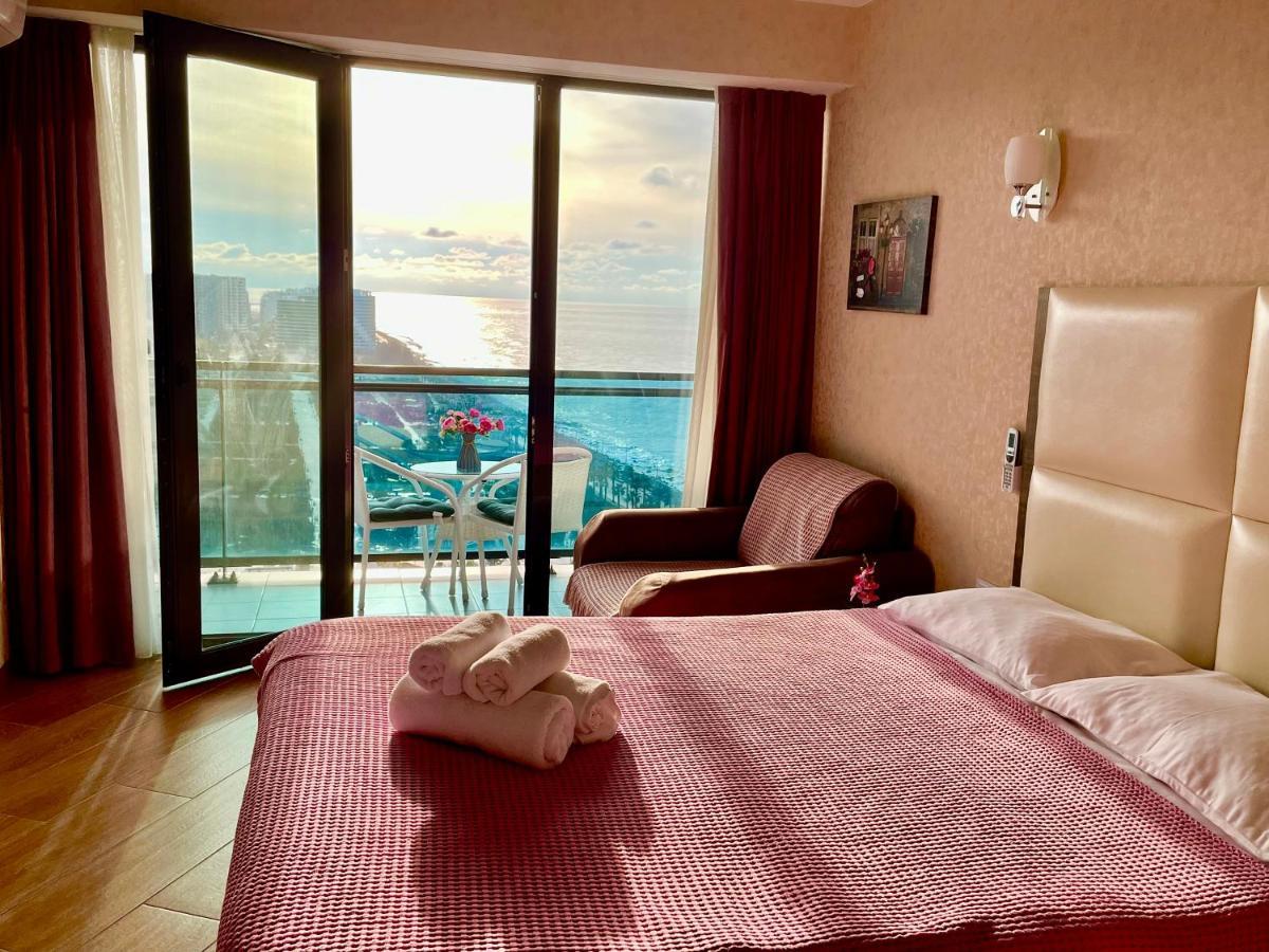 Sea View Apartments Orbi Beach Tower 바투미 외부 사진